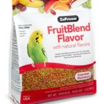 Artificial colors in bird food